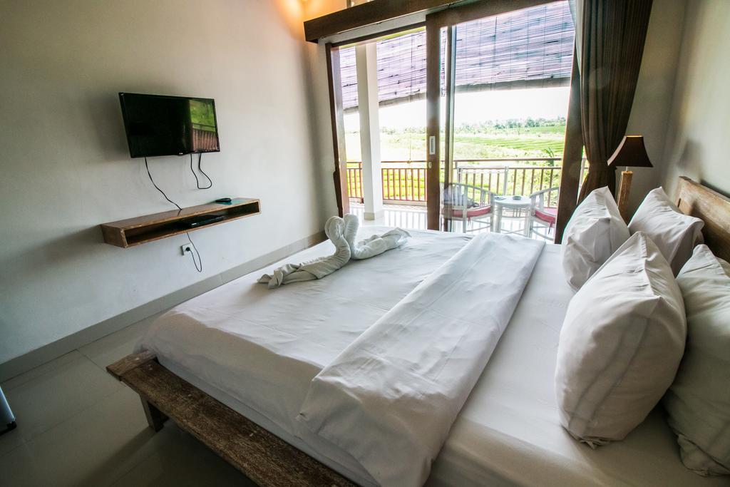 Matra Bali Surf Camp Hotel Canggu Екстериор снимка